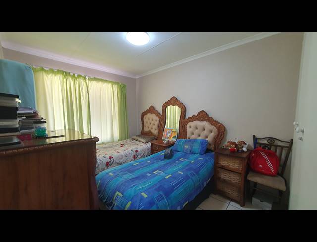 2 BEDROOM SECTIONAL TITLE FOR SALE IN NEW REDRUTH